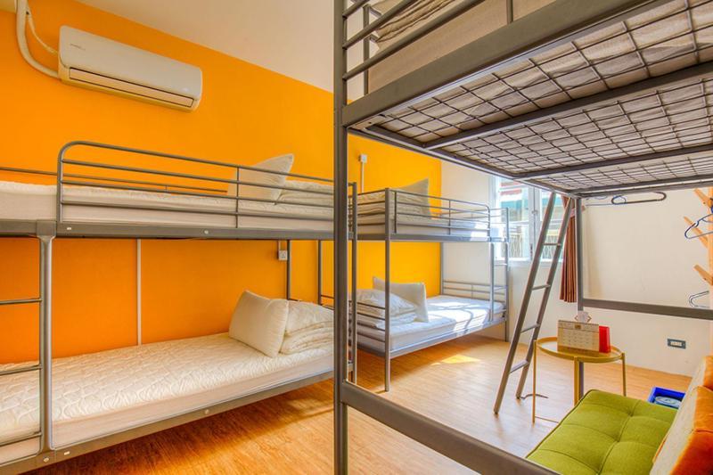 Hostel Mydeer Backpacker Tainan Exterior foto