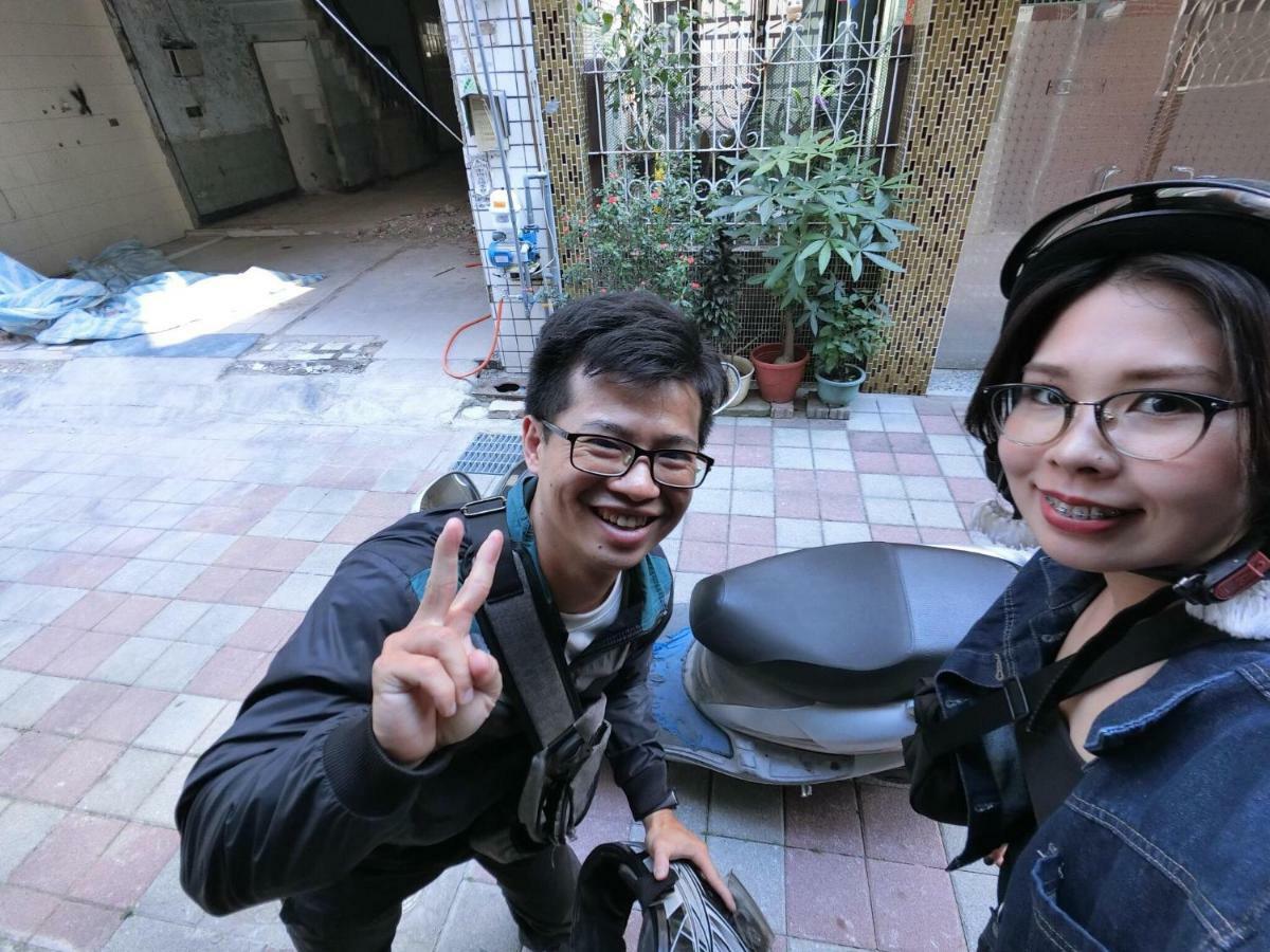 Hostel Mydeer Backpacker Tainan Exterior foto